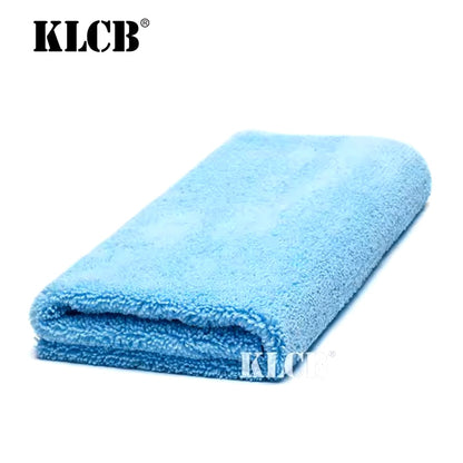 Edgeless microfiber towel 40x60cm – coral fleece fabric for streak-free cleaning on all surfaces.