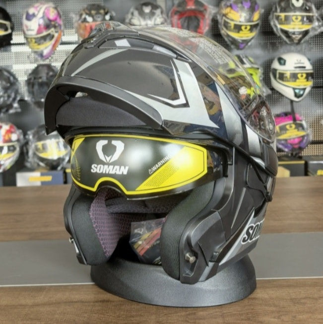 SOMAN Track Grey Modular Helmet with matte grey finish, aerodynamic shell, and clear visor offering style, comfort, and superior safety.
