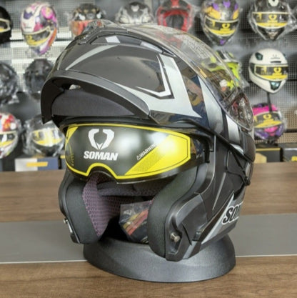 SOMAN Track Grey Modular Helmet with matte grey finish, aerodynamic shell, and clear visor offering style, comfort, and superior safety.